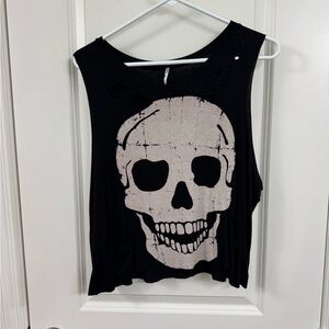 Chic Black and White Graphic Tee